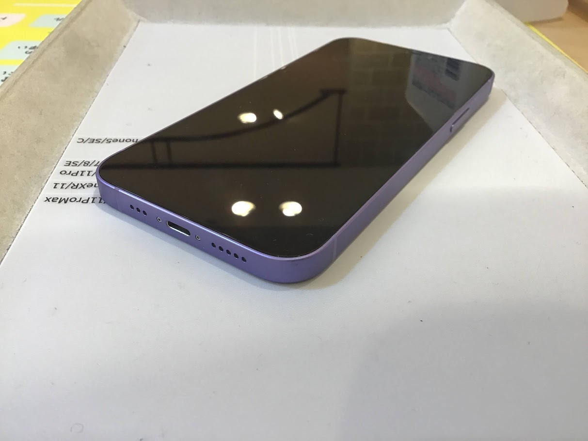 iPhone12の画面交換ならデータそのままお渡し可能なスマホ修理工房セレオ甲府店へ！